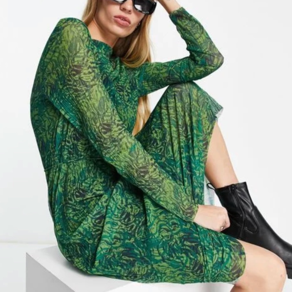 & Other Stories - Green Mesh Midi Dress